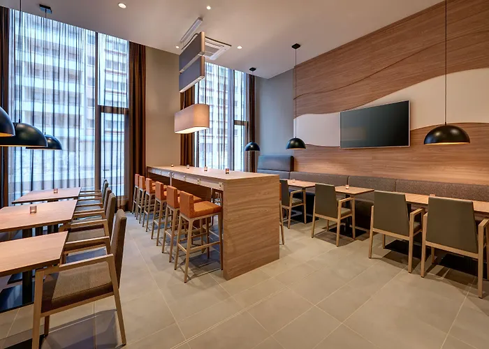 Hampton By Hilton Centre Alexanderplatz 3*