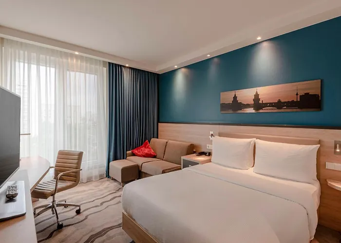 Hampton By Hilton Centre Alexanderplatz 3*