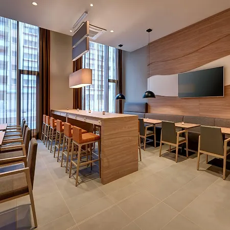 Hampton By Hilton Centre Alexanderplatz 3*