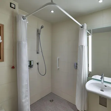 Hampton By Hilton Centre Alexanderplatz ברלין