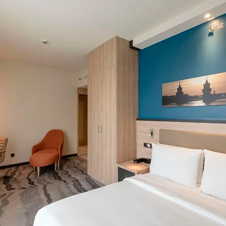 Hampton By Hilton Centre Alexanderplatz מלון