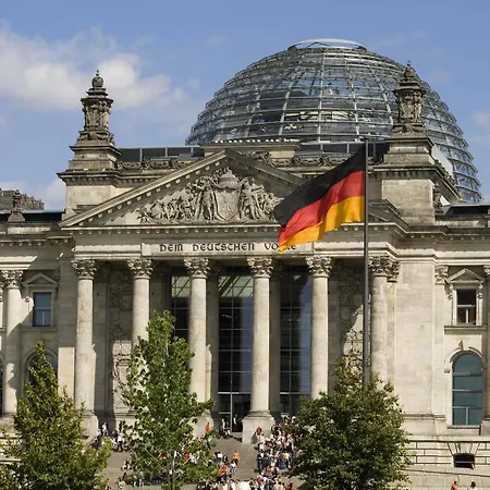 햄프턴 바이 힐튼 시티 센터 알렉산데르플라츠