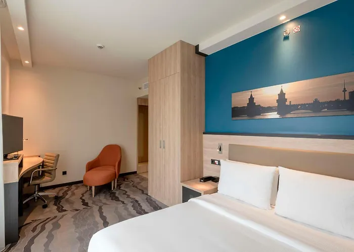 Hampton By Hilton Centre Alexanderplatz Otel