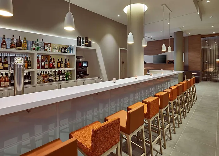 Otel Hampton By Hilton Centre Alexanderplatz 3*