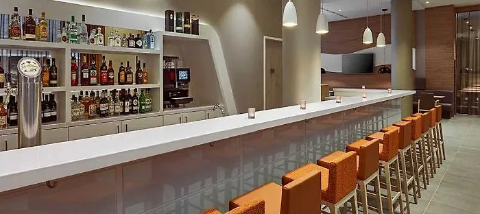 Otel Hampton By Hilton Centre Alexanderplatz 3*